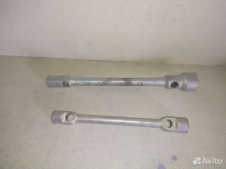 Балонный ключ