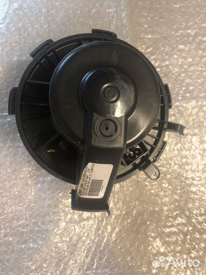 Мотор печки салона Mercedes Sprinter W906