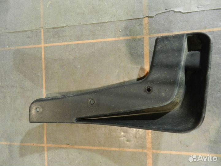 Брызговик задний правый - Kia Sportage 4