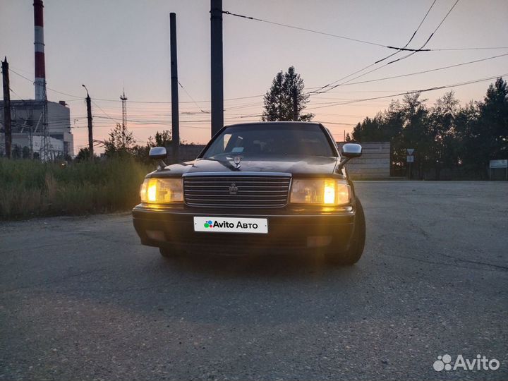 Toyota Crown 2.4 AT, 1996, 385 000 км