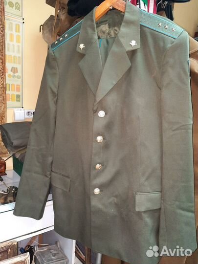 Форма военная, разная