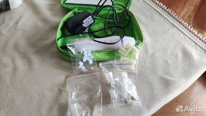 Прибор для вакуумной чисти и дермабразии