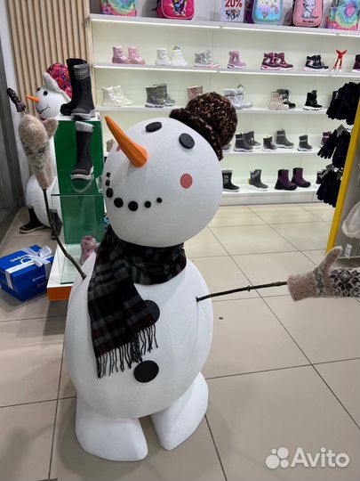 Снеговик новогодний