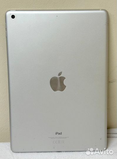 Планшет Apple iPad (7 поколения) 32 Гб