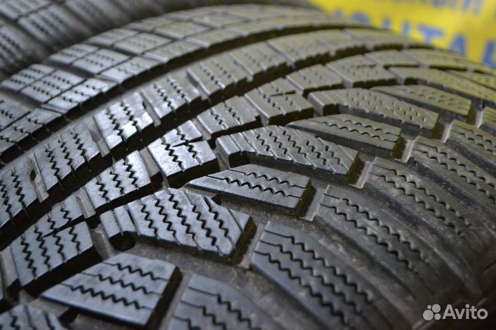 Hankook Winter I'Cept Evo2 W320 245/45 R18