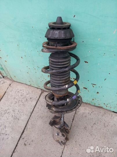 Стойка передняя левая в сборе Рио 3 Солярис