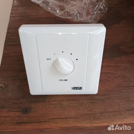 Регулятор громкости