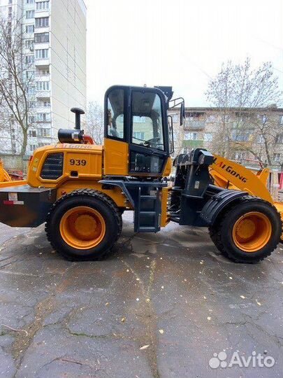 Фронтальный погрузчик LaiGong LG939, 2022