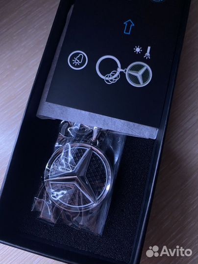 Брелок mercedes оригинал