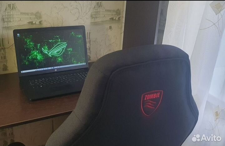 Ноутбук HP 17 дюймов