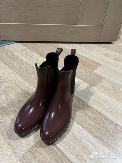 Резиновые полусапожки 36