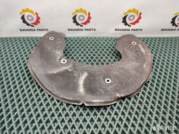 Кожух тормозного диска передний левый Audi Q5 8R