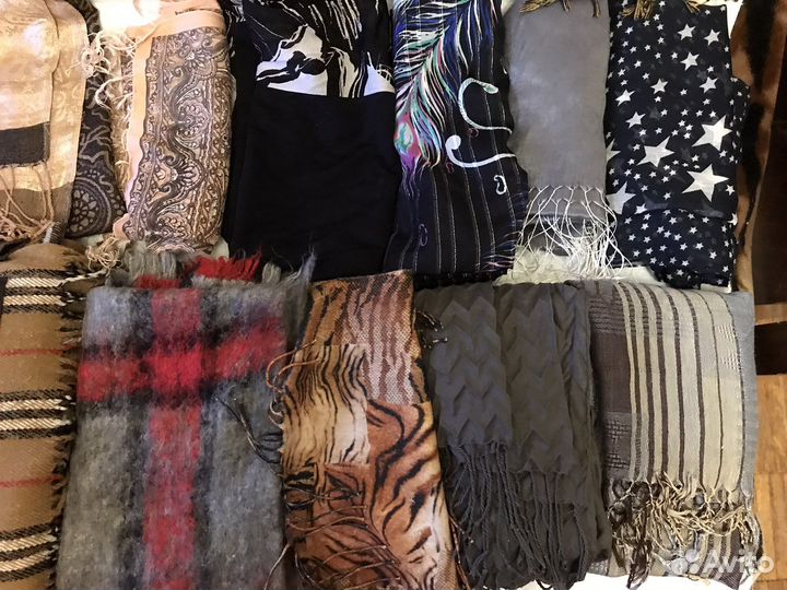 Шарфы, платки, палантины