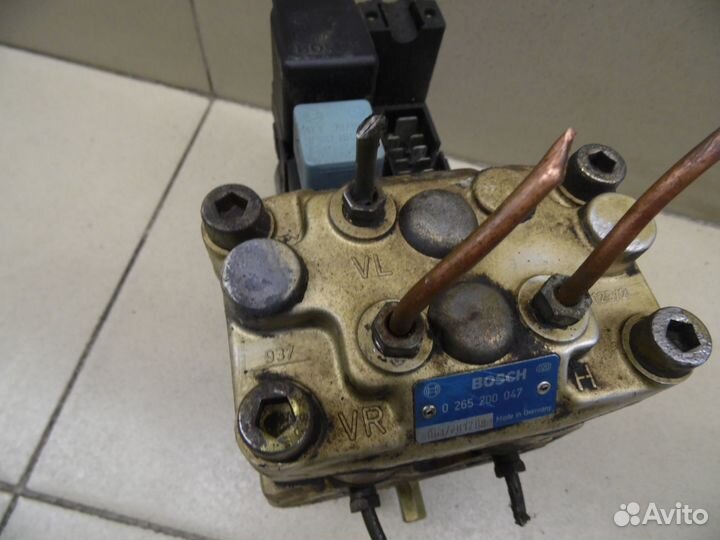 Блок ABS (насос) Omega A 1986-1994