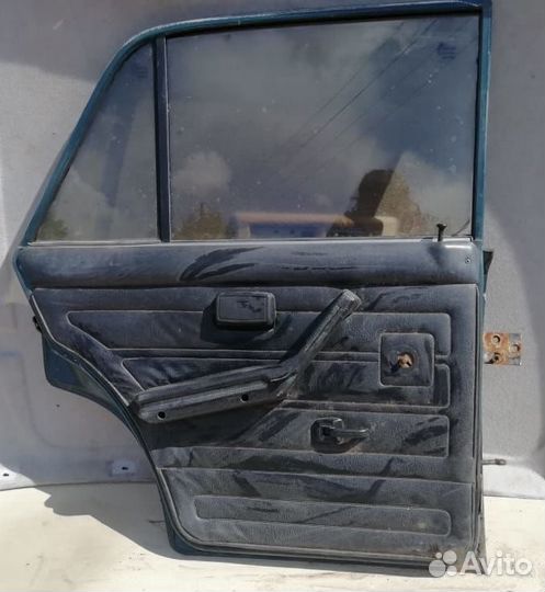 Дверь задняя левая ваз 2107,2105