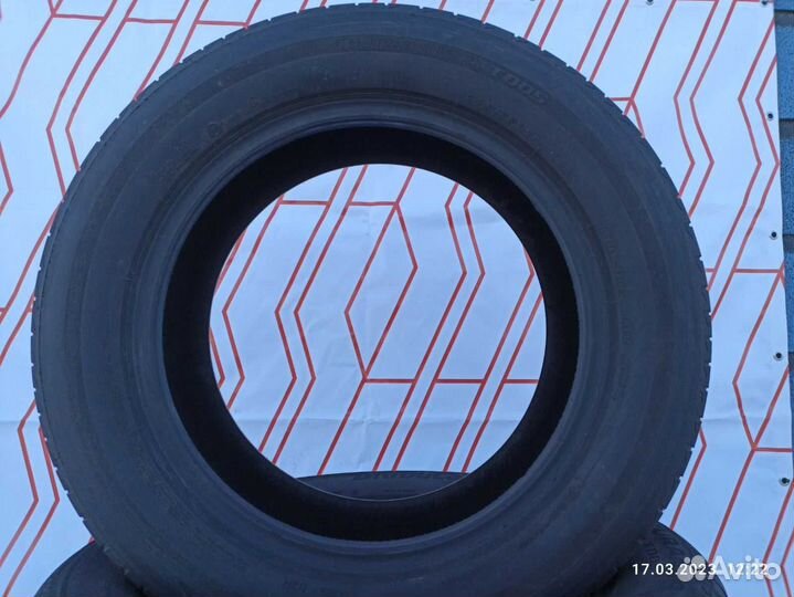 Bridgestone Turanza T005 235/55 R17