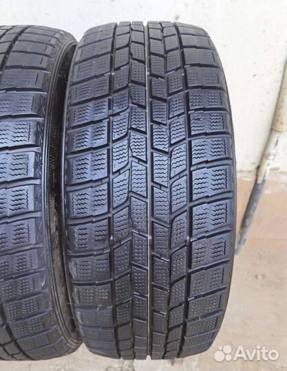 Goodyear Ice Navi 6 215/45 R17 87Q