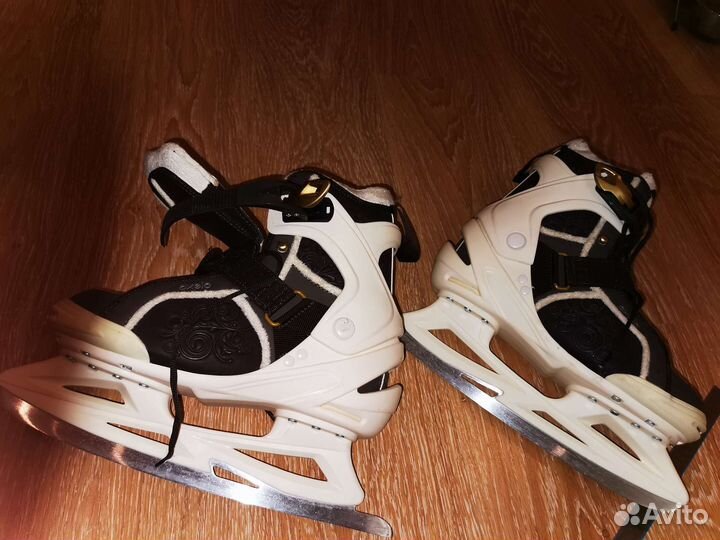 Коньки женские