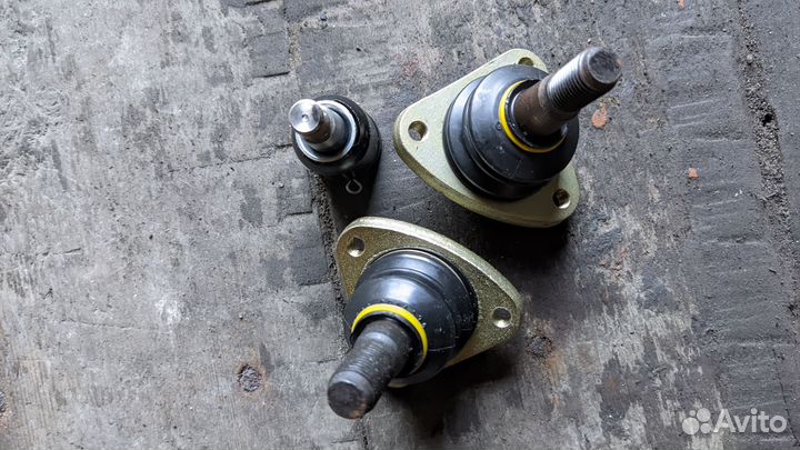 Шаровая опора на Волгу 3110