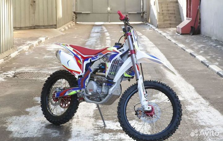 Кроссовый мотоцикл BSE RTC-300R 21/18