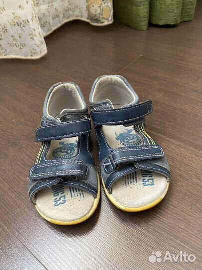 Сандалии 24 размер