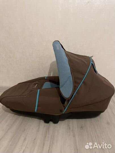 Коляска 3 в 1 Bebe Comfort Streety