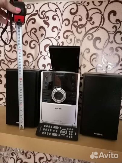 Музыкальный центр philips