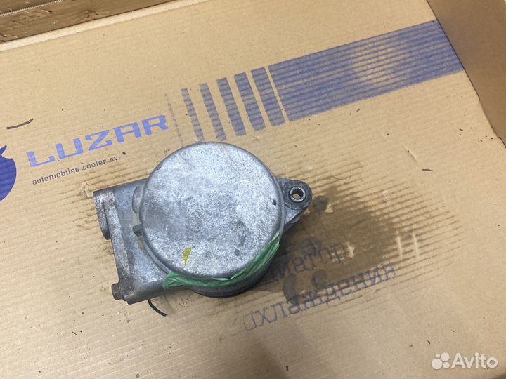 Компрессор кондиционера Шевроле Авео Т200 1.2