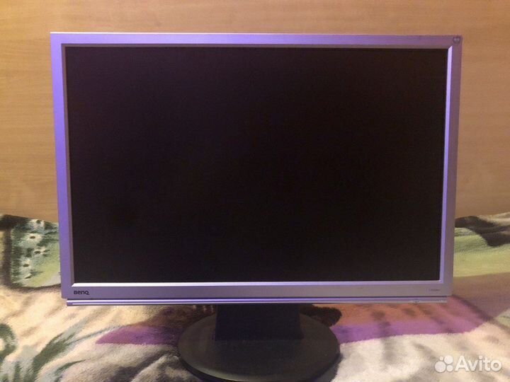 Монитор BenQ T221W