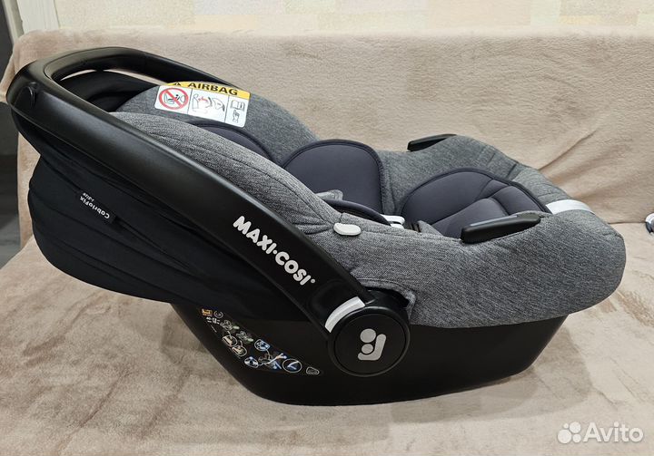 Автокресло Maxi-Cosi Cabriofix I-size, база isofix