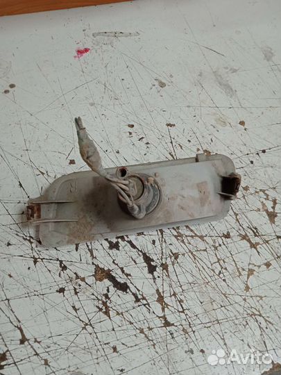 Повторитель поворота правый Pontiac Grand AM