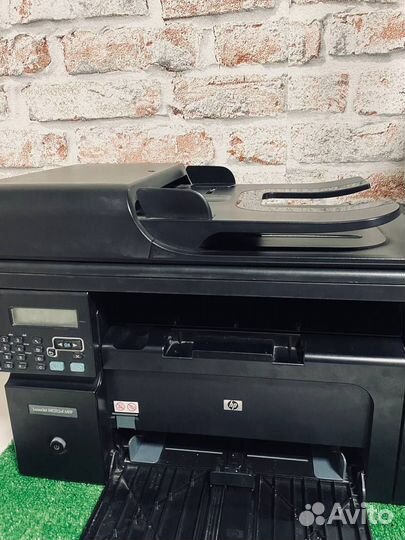 Принтер (мфу) HP LaserJet Pro M1212nf