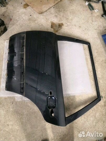 Дверь задняя левая Mercedes-Benz E S124