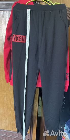 Сортивный костюм