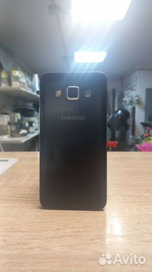 Samsung Galaxy A3 SM-A300F, 16 ГБ