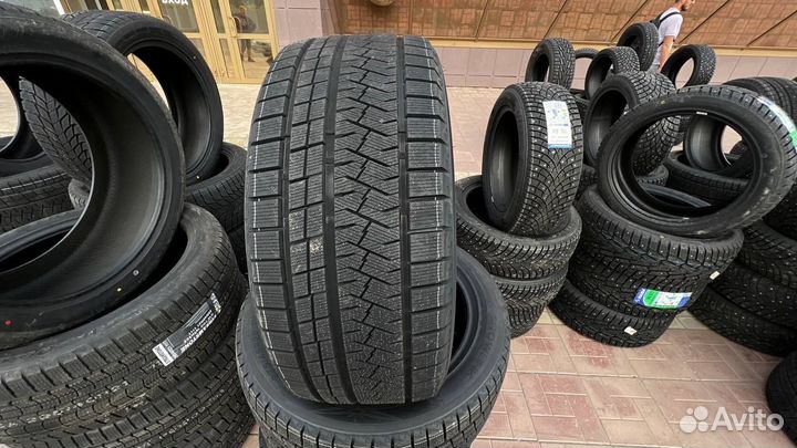 Triangle PL02 235/50 R18 101V