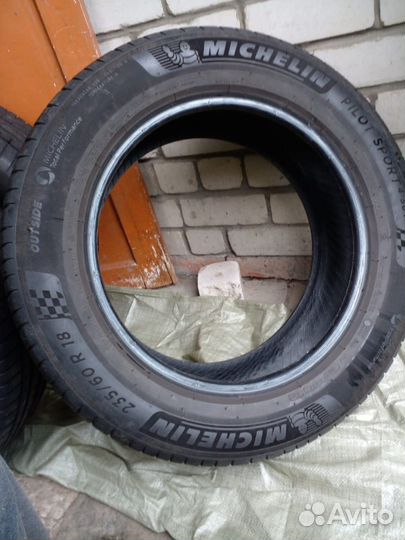 Michelin Pilot Sport 235/60 R18