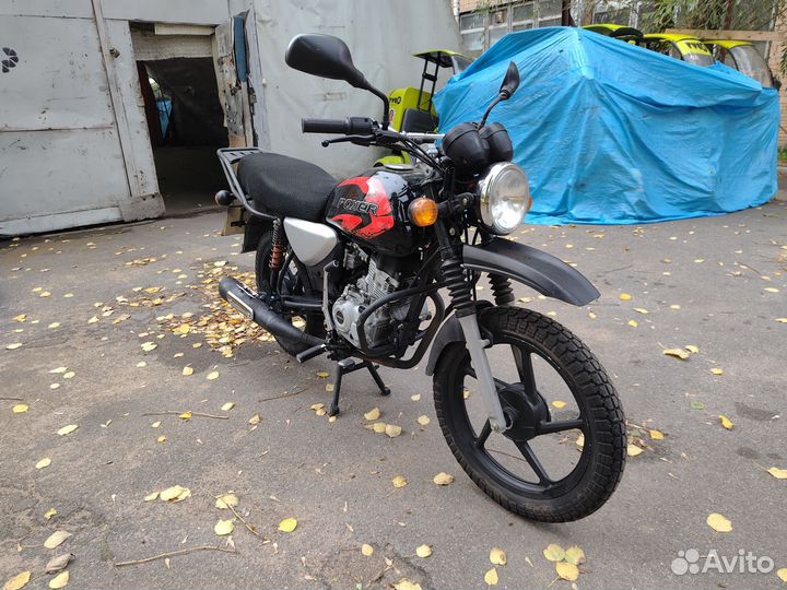 Bajaj boxer 150