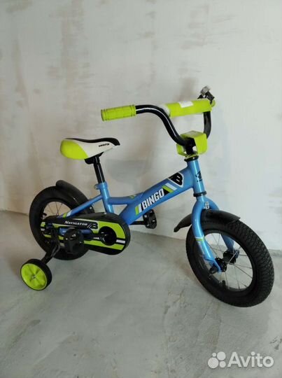 Велосипед детский от 2х лет с приставными колёсами
