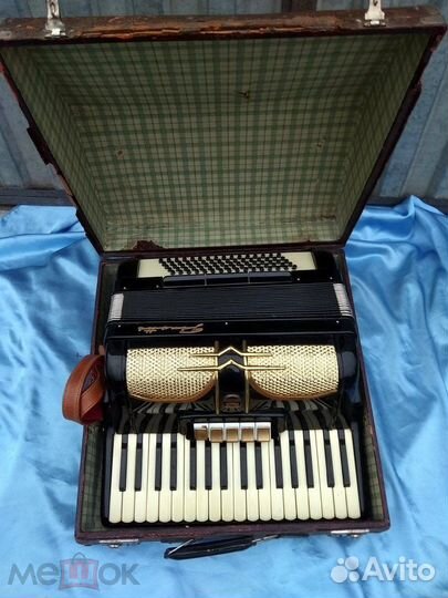 Аккордеон (гармонь, баян) Firotti, Германия+кофр