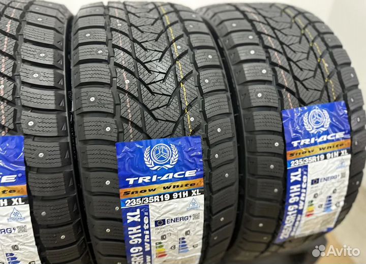 Tri Ace Snow White II 235/35 R19 34H