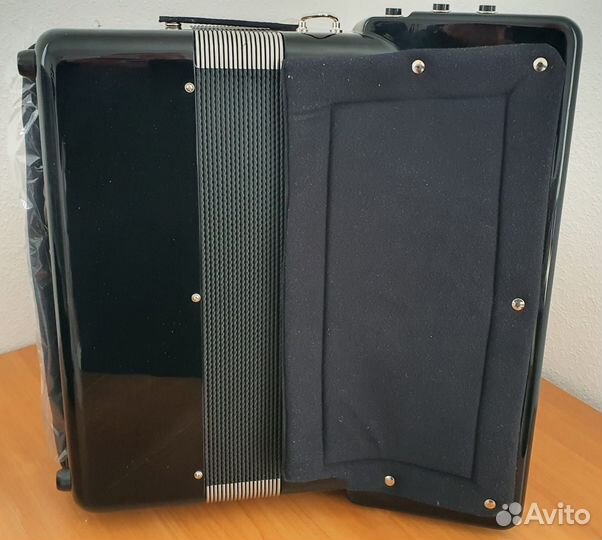 Аккордеон Готово-выборный Юпитер 3