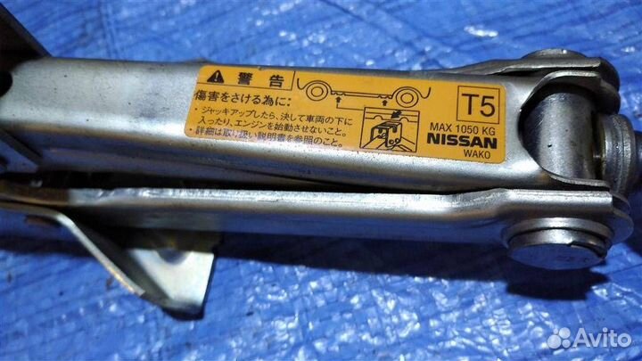 Домкрат nissan X-trail T31