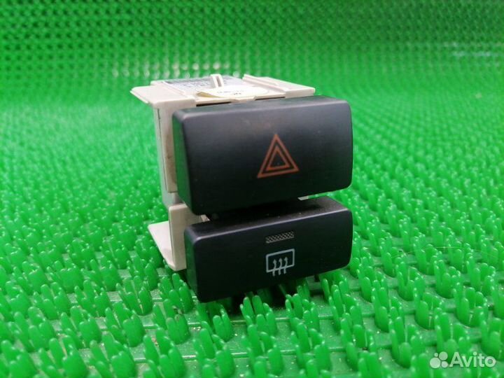 Блок кнопок Byd F3 XC 4G15S 2008