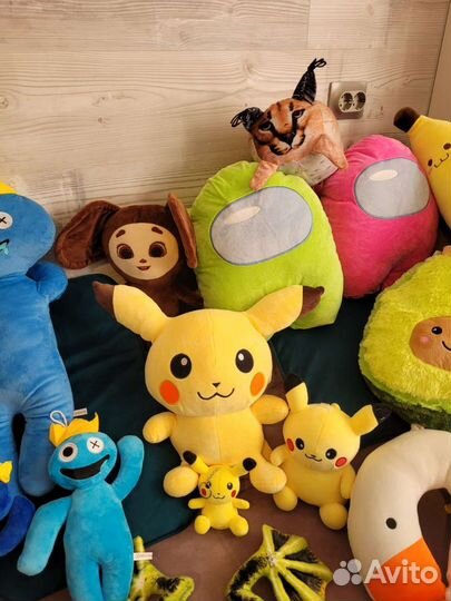 Авокадо,Пикачу,Блу,Шлёпа,Корги,Амонг Ас,банан