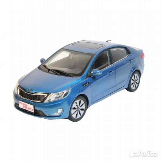 Модель автомобиля 1:18 Kia Rio