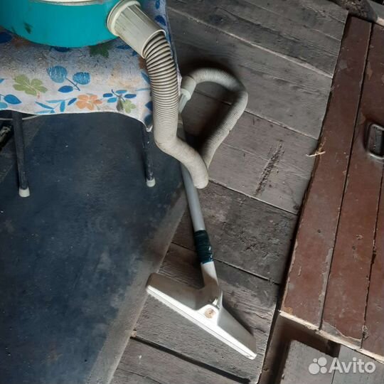 Пылесос советский Циклон