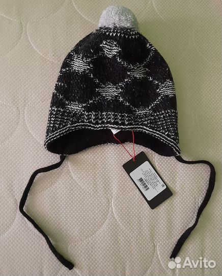 Шапка зимняя для девочки новая