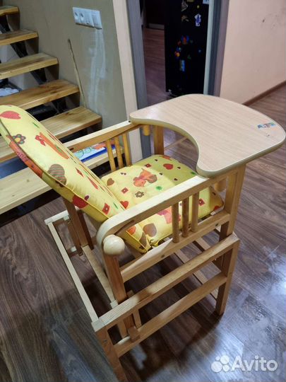 Стул для кормления