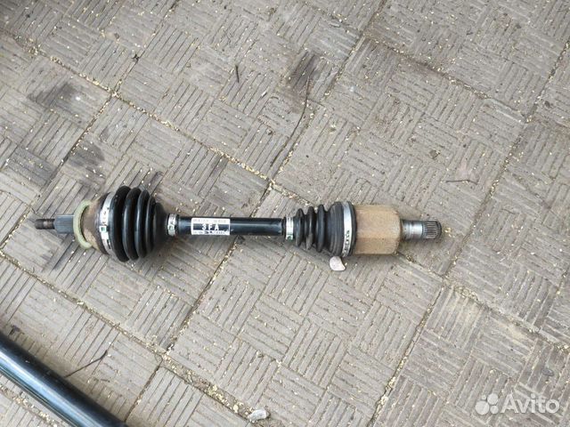 Привод левый polo sedan 5 rapid оригинал